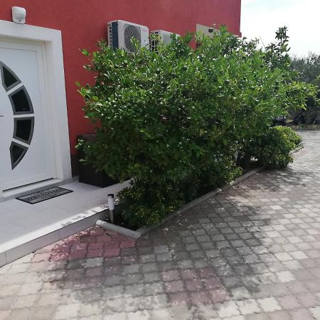 Modern Apartment Near Split & Trogir Каштела Экстерьер фото