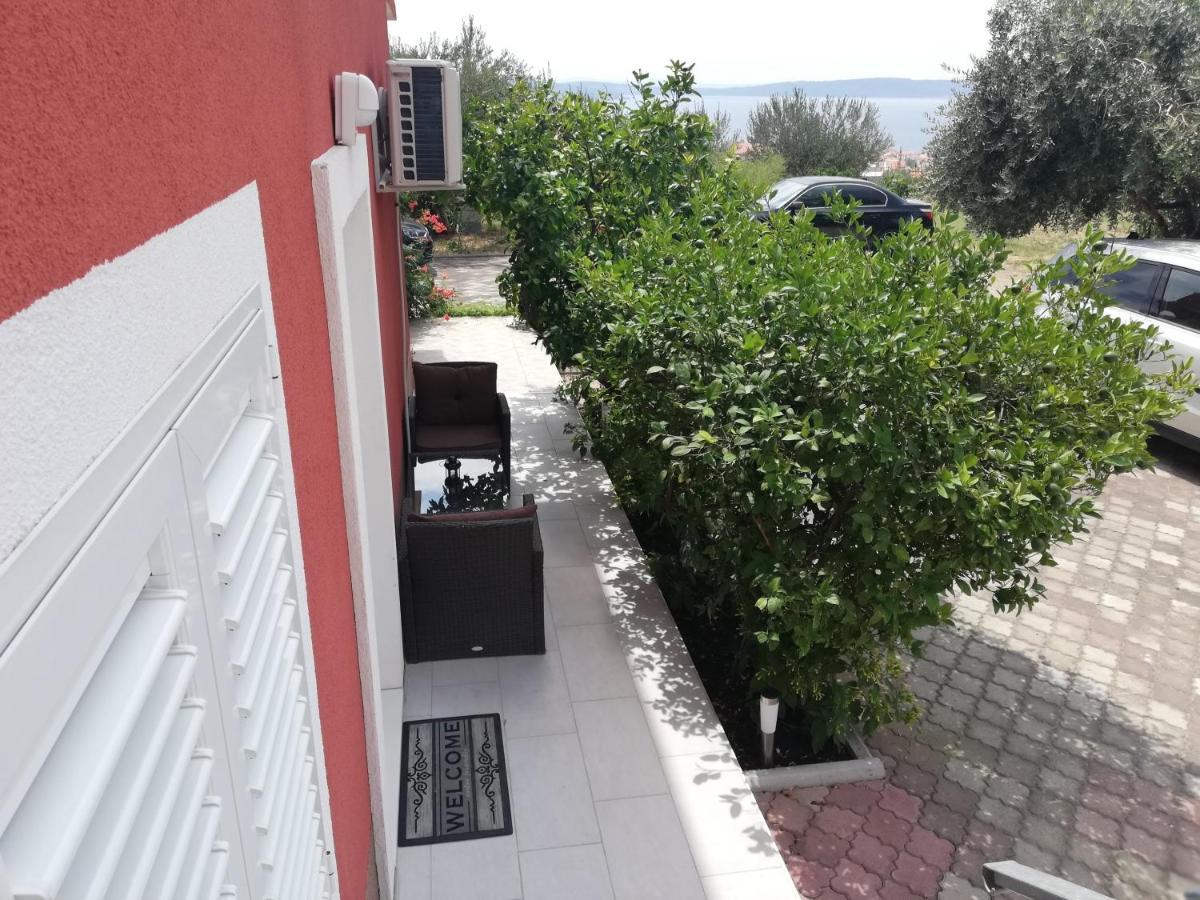 Modern Apartment Near Split & Trogir Каштела Экстерьер фото