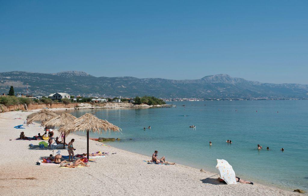 Modern Apartment Near Split & Trogir Каштела Экстерьер фото